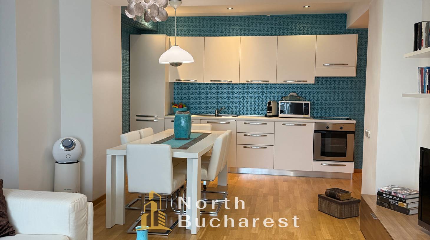 https://images.northbucharest.ro/iUuH5Q-2bfc5Gp1diaiw2ZrEzd_FpnIoRWPfxmWOBfA/watermark:0.75:so:0:30:0.39/resize:fill:1460:816:1/gravity:ce/bG9jYWw6Ly8vZXN0YXRlL2xyLzJlNTgwMWI1LTI3MWMtNGFmNy1iOTJiLTc1ZDcxYjUyM2MxMy5qcGVn