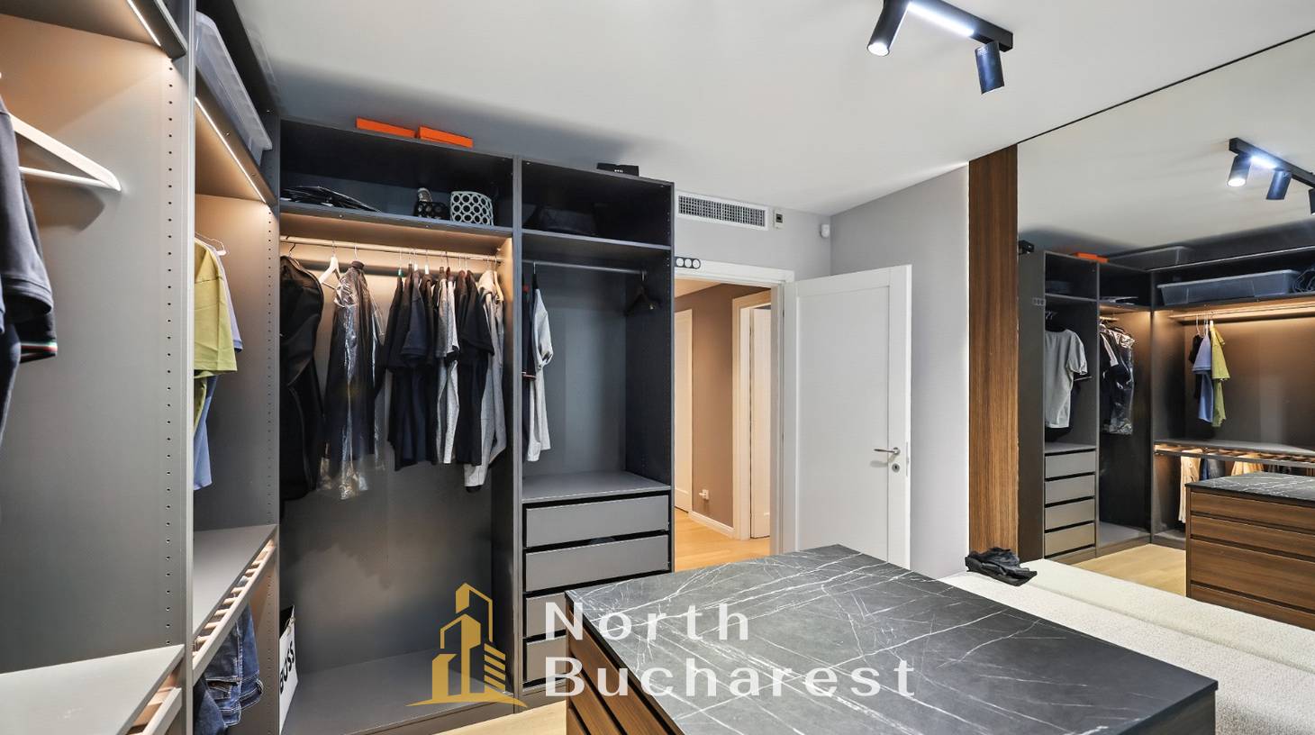 https://images.northbucharest.ro/ilDshICGgh8kImH3qysxaDazXn9vxZqNuOsPGJXZpbE/watermark:0.75:so:0:30:0.39/resize:fill:1460:816:1/gravity:ce/bG9jYWw6Ly8vZXN0YXRlL2xyLzVmNTNhNzA5LTBmMWUtNDUxNC05NTYxLWRkZDI1OTUwYWMzZS5qcGVn