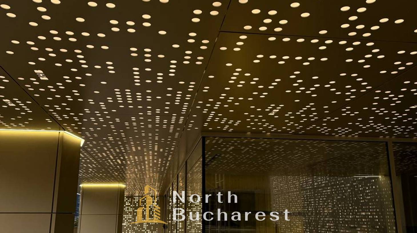 https://images.northbucharest.ro/jGrS_zebXtAbExGXvGSZL36N8nKtnYwjEcGOx-RqcQo/watermark:0.75:so:0:30:0.39/resize:fill:1460:816:1/gravity:ce/bG9jYWw6Ly8vZXN0YXRlL2xyL2QwYmExMzM2LWM5MTktNDcwOC04YzJjLWJjMTBhZjBlNjk3ZS5qcGVn