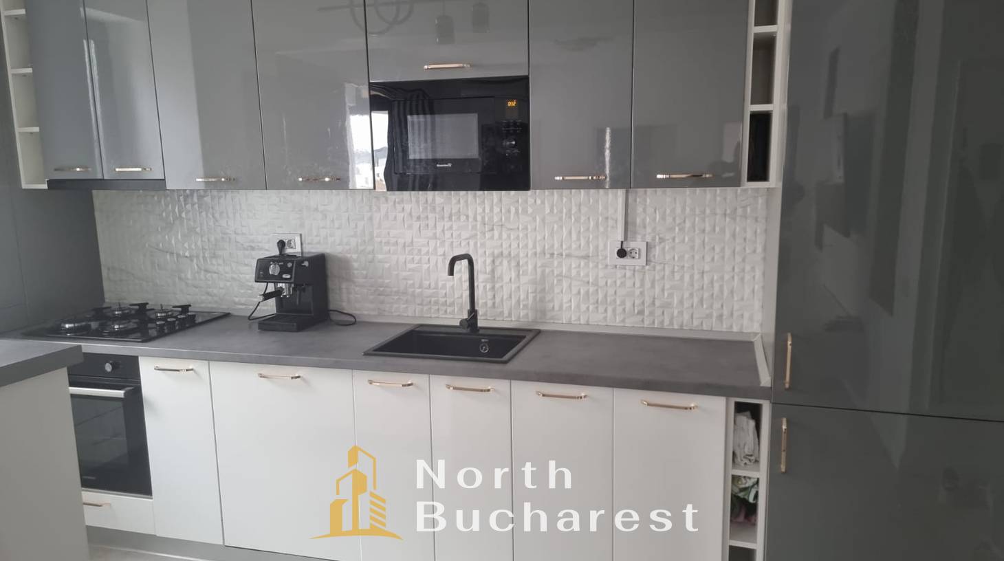 https://images.northbucharest.ro/kknNRN5DR2qUIGDmKj6TJCPDHJ3GodY2yU9PY8wIlHc/watermark:0.75:so:0:30:0.39/resize:fill:1460:816:1/gravity:ce/bG9jYWw6Ly8vZXN0YXRlL2xyLzYyYTUzN2I1LWM5ODYtNDgxNy04MWEyLTkyMTY3ZDU5MmE4NS5qcGVn