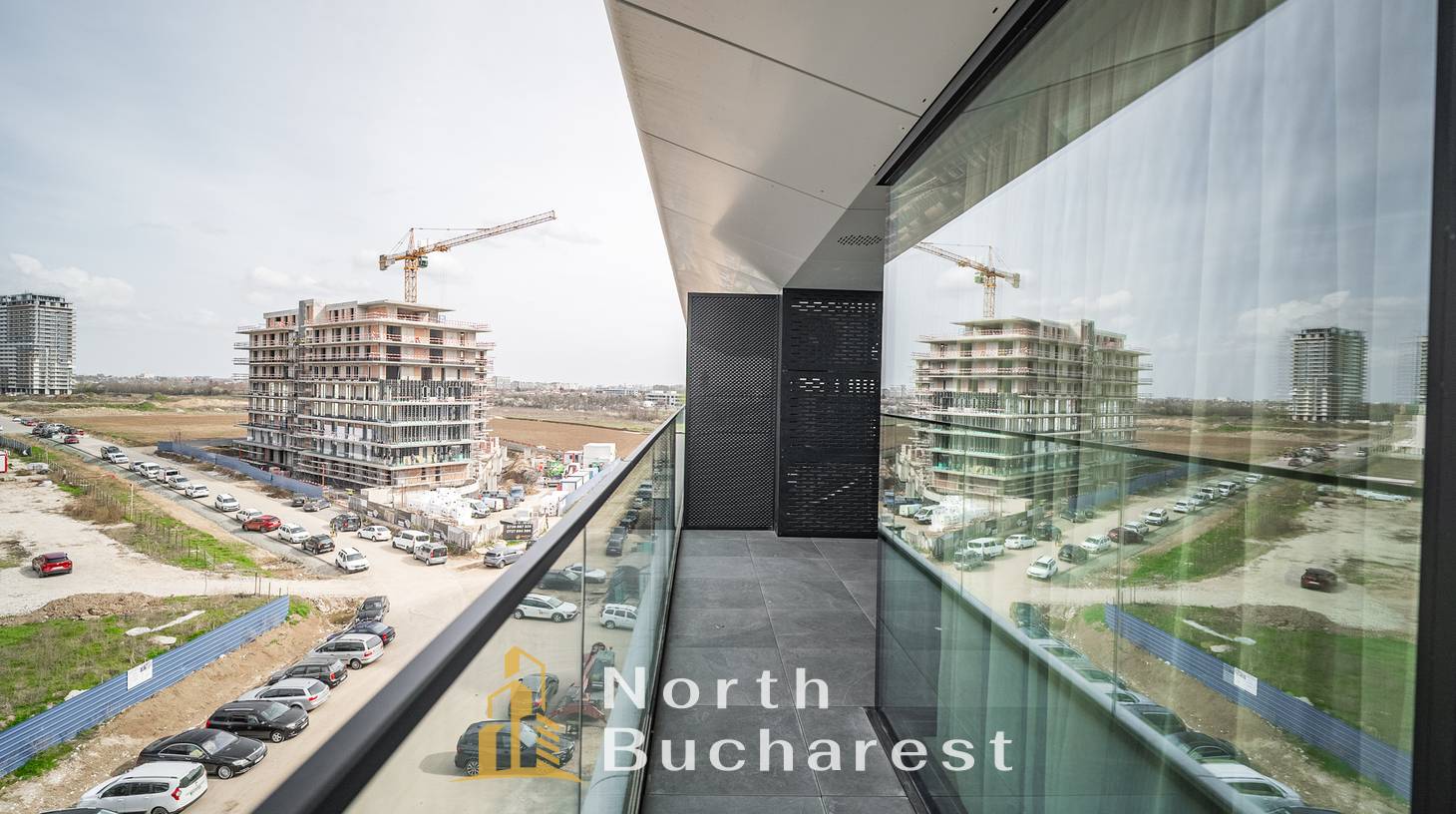 https://images.northbucharest.ro/l-bNGyI8deWbk4LiczYU1EXQ9DaCqGIjPxSrYn-gKOs/watermark:0.75:so:0:30:0.39/resize:fill:1460:816:1/gravity:ce/bG9jYWw6Ly8vZXN0YXRlL2xyLzEzZWM5NTlhLTljZWQtNDQ3ZC05NThjLWVjOTczN2I3NmYzZS5qcGVn