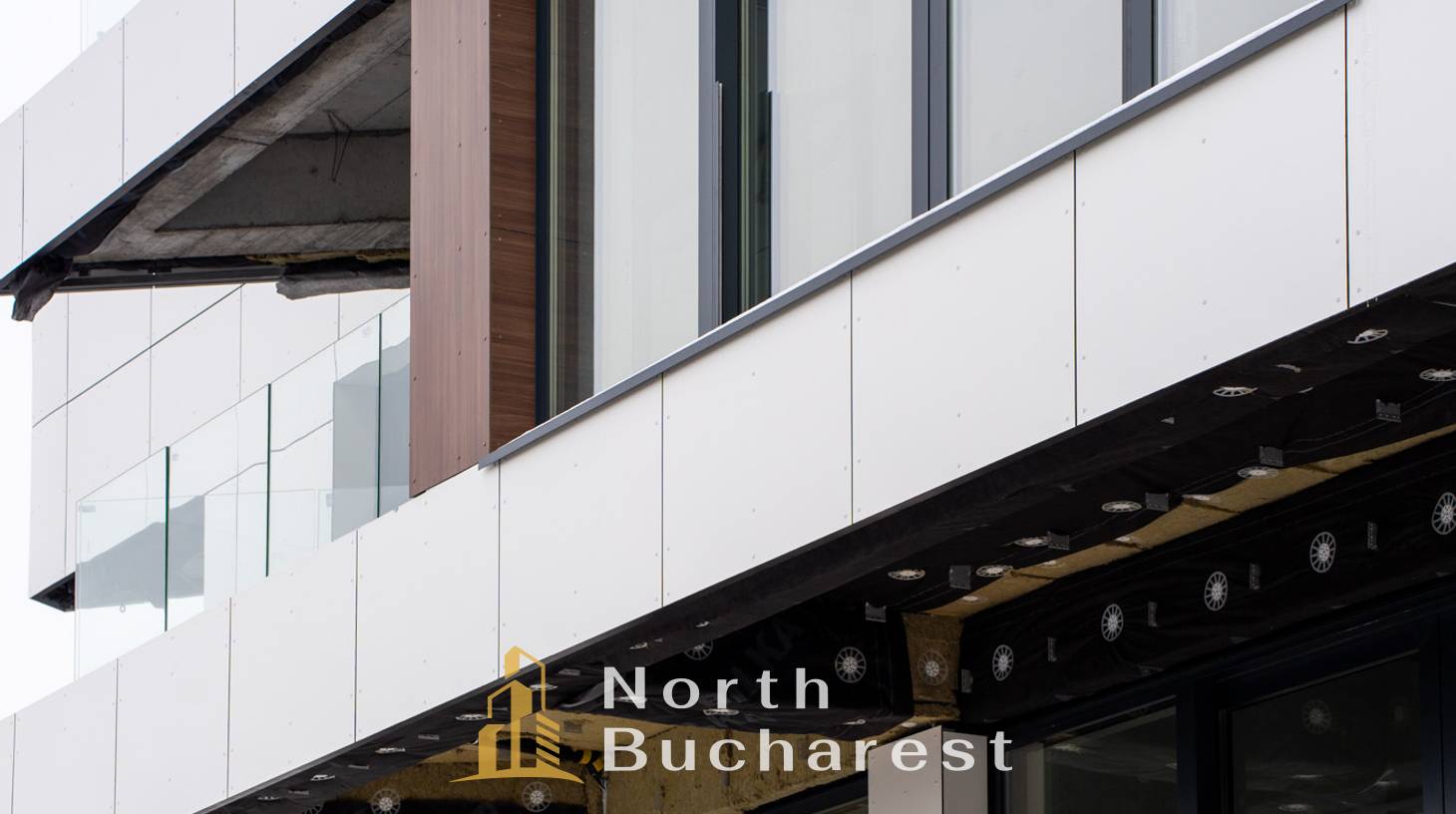 https://images.northbucharest.ro/l1QJt61BbR_Nc5bY5PIspki00ewt4AiM7Yv4aiMHtes/watermark:0.75:so:0:30:0.39/resize:fill:1460:816:1/gravity:ce/bG9jYWw6Ly8vZXN0YXRlL2xyL2ZlNmE0ZWMzLTE0ZTQtNDM3NC1hOGI3LWNlNjEzOWRiY2MwMy5qcGVn