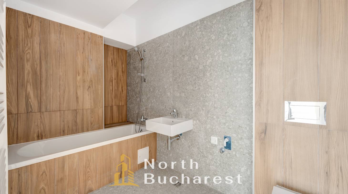https://images.northbucharest.ro/lZQK-XgkPcD3Mkcs2s8i9uOhGYk3u7QGOCPrub0TxBo/watermark:0.75:so:0:30:0.39/resize:fill:1460:816:1/gravity:ce/bG9jYWw6Ly8vZXN0YXRlL2xyLzVjM2QzNWEwLTVmZDYtNDZhYS04YmQ1LTc2YjEzMzA2ZGFkNi5qcGVn