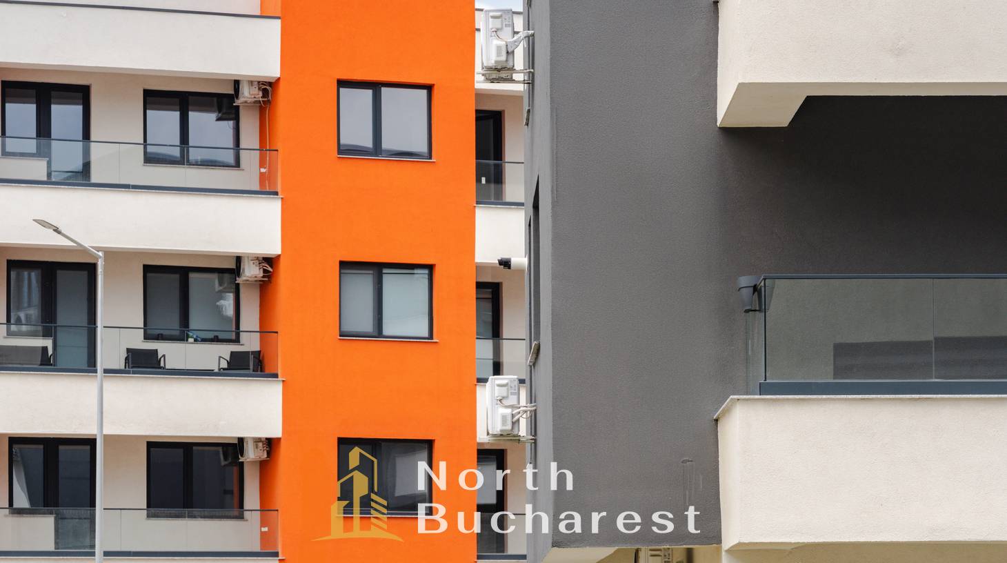 https://images.northbucharest.ro/mMa3dM8Sfu4xJ3NTCx6G_fPdi8rnWaDsPQVC1mIum-k/watermark:0.75:so:0:30:0.39/resize:fill:1460:816:1/gravity:ce/bG9jYWw6Ly8vZXN0YXRlL2xyL2ZkZTM2YTQ1LTFkYTgtNDgwZC1hYTNmLTRkNjgzM2VlM2U0ZC5qcGVn