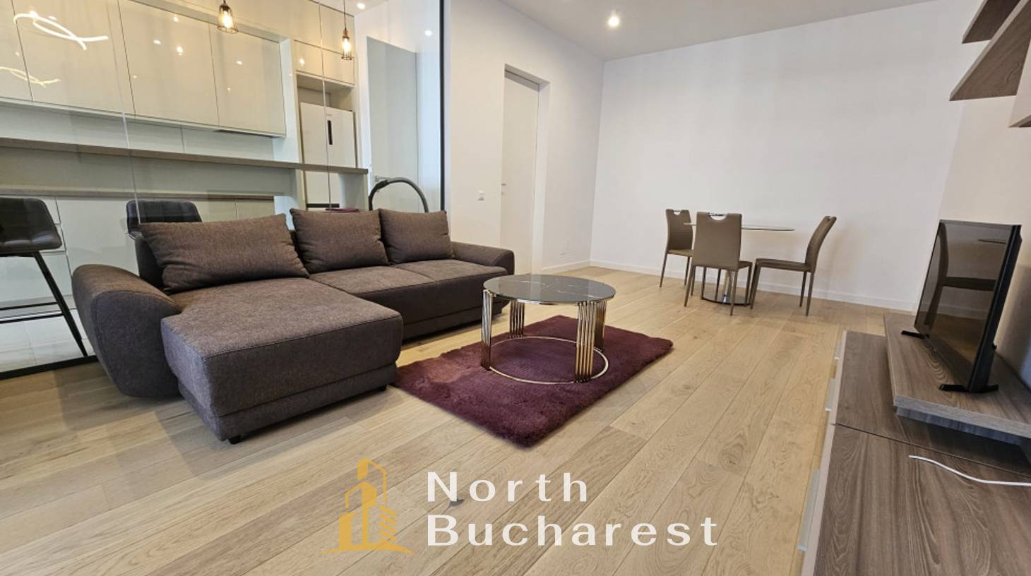 https://images.northbucharest.ro/mcRGENYiMy125B0mcVzmVdiy1YyioBTa4bz-uxCKGY4/watermark:0.75:so:0:30:0.39/resize:fill:1460:816:1/gravity:ce/bG9jYWw6Ly8vZXN0YXRlL2xyLzBjaGs5dmNwNzl2aTFjay01NTFfOC5qcGc