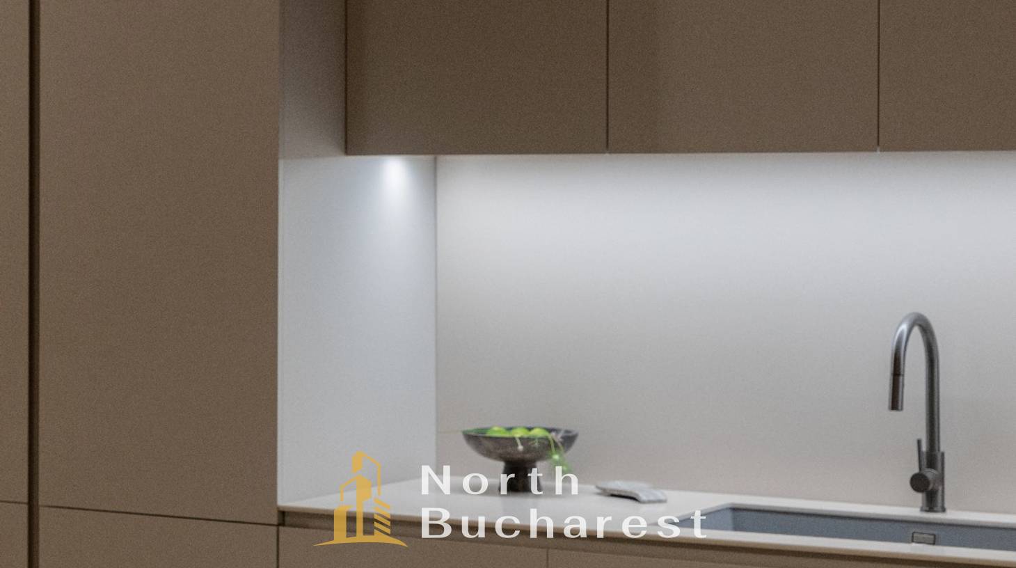 https://images.northbucharest.ro/nd8IJmxf7ljC06lyqSzO9r5McDQmumhPV8T6kYrHe-M/watermark:0.75:so:0:30:0.39/resize:fill:1460:816:1/gravity:ce/bG9jYWw6Ly8vZXN0YXRlL2xyLzZmMzNkZmFjLTVlZjgtNGNiZi1hMDY5LWNlMjZjZjhiZmI4Ny5qcGVn