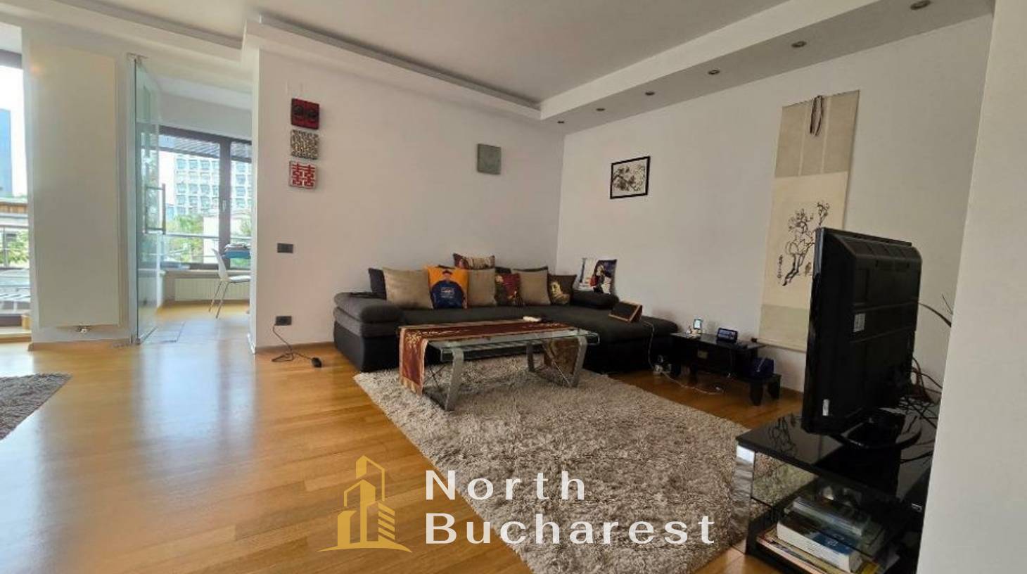 https://images.northbucharest.ro/o2t3PAmvspnswG6ujzeQi7FFbUi_CHstBPMlXXoGEGs/watermark:0.75:so:0:30:0.39/resize:fill:1460:816:1/gravity:ce/bG9jYWw6Ly8vZXN0YXRlL2xyL2ZxOXZvancwbmJrZ3AwMC02MzBfMi5qcGc