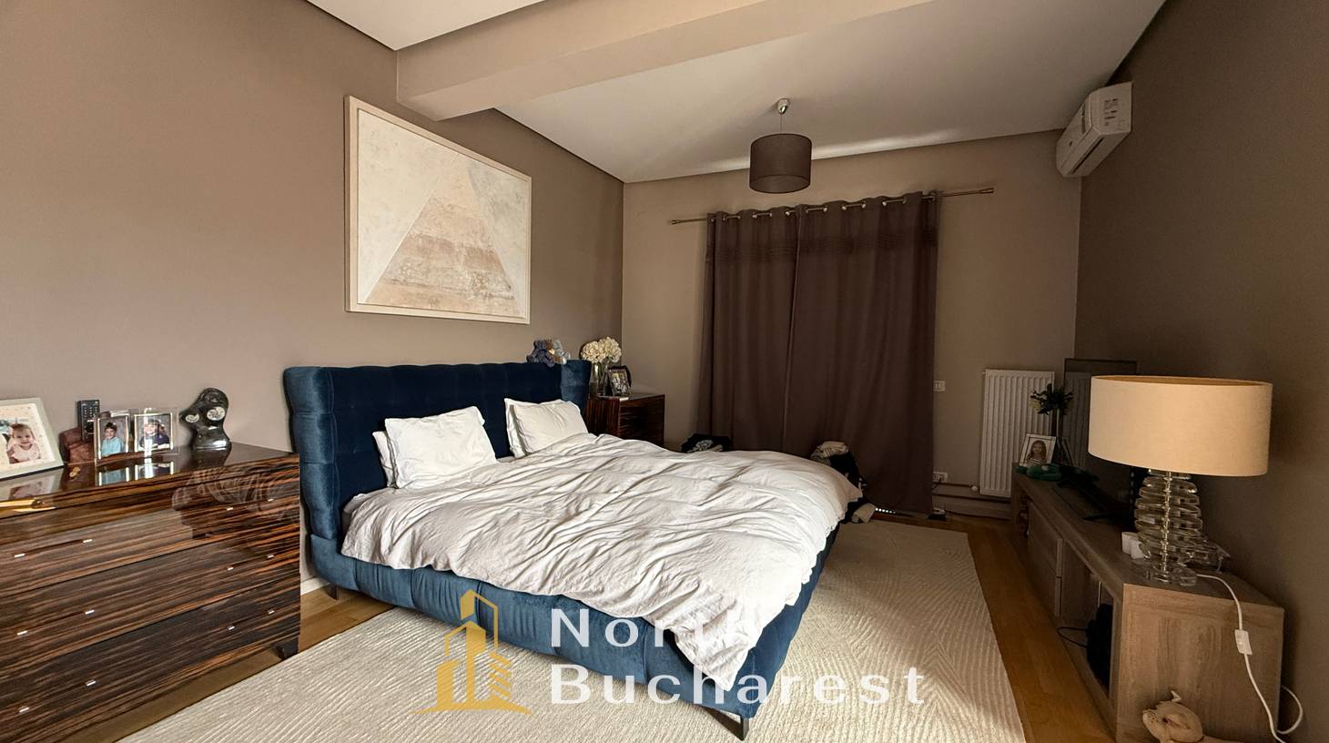 https://images.northbucharest.ro/o4wTT5TONFTaOPhVc214myX4uIoRBBvElWX1uLXCWVg/watermark:0.75:so:0:30:0.39/resize:fill:1460:816:1/gravity:ce/bG9jYWw6Ly8vZXN0YXRlL2xyL2FhZWE0MTA2LTUzNDUtNGYyZS05ODBiLWExMjU2YjJhMTlmZS5qcGVn