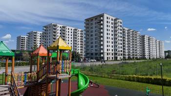 https://images.northbucharest.ro/qcFNX_NCbrhdc6JrqQCMbnf-f4w0RofpCNcfKKdI4bU/resize:fill:350:198:1/gravity:ce/bG9jYWw6Ly8vZXN0YXRlL2xyL2NmNzQwODY4LTJmMmEtNDgzNS05NmE4LTY0MWRiMTFmODE4MC5qcGVn