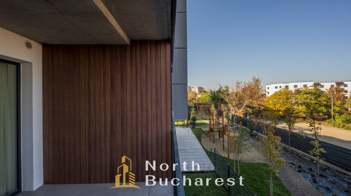 https://images.northbucharest.ro/qgi9ZM_zbn6Or8JKo0zr-XVW5_cNJJaApYfPoUQOqdA/watermark:0.75:so:0:30:0.39/resize:fill:1460:816:1/gravity:ce/bG9jYWw6Ly8vZXN0YXRlL2xyLzA4MmJiMWJhLTkwZmYtNDdjMi1hYmQ4LWFiZDQyYTY2ZmU3NS5qcGVn