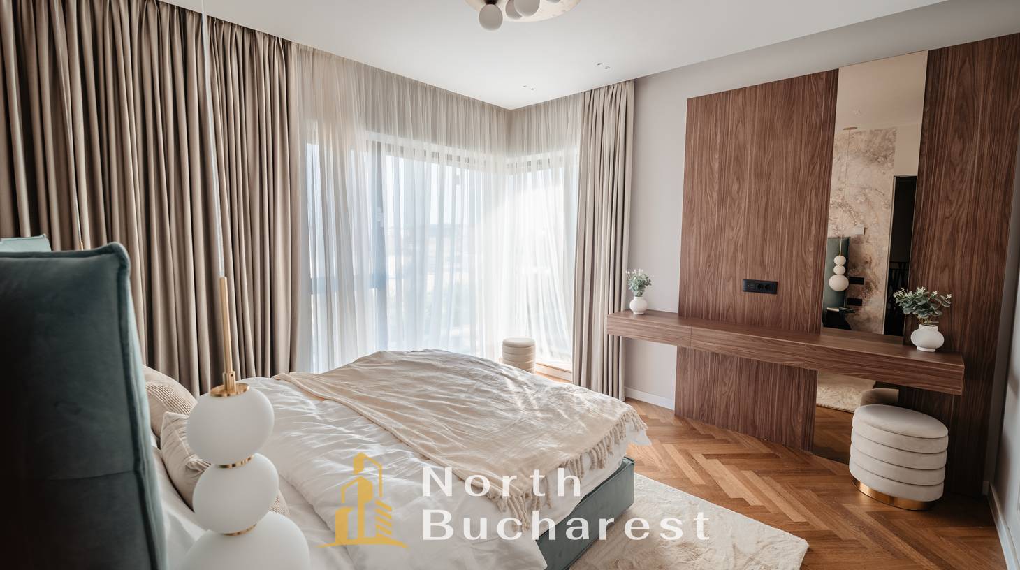 https://images.northbucharest.ro/qt7hxqhF-R_KFZpnqmha2ZQ_0U7QXFvPBZlaeiVQoOY/watermark:0.75:so:0:30:0.39/resize:fill:1460:816:1/gravity:ce/bG9jYWw6Ly8vZXN0YXRlL2xyLzAwZTM5ODEzLTc5NmUtNDBlMS04NTYxLTkyZjk2MmUyZTQzMy5qcGVn