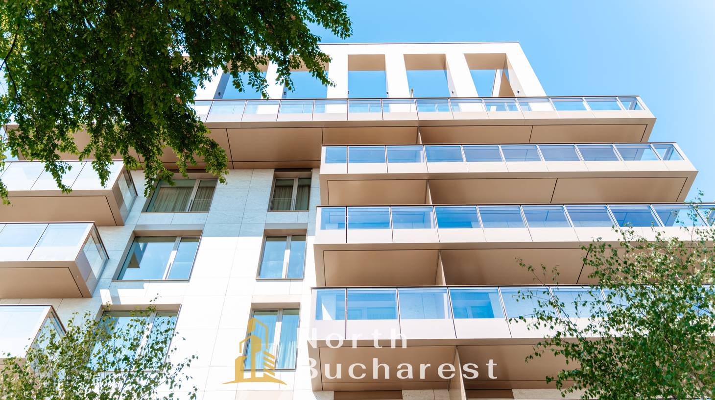 https://images.northbucharest.ro/rMw9V5zOvWkBOoFXBSYQAF4plSc_cQzLqZkIlkMJ4is/watermark:0.75:so:0:30:0.39/resize:fill:1460:816:1/gravity:ce/bG9jYWw6Ly8vZXN0YXRlL2xyLzg1MDA0N2M2LTAyMmUtNDdhMC1hNjU3LTA1NDE1MzE5ZWM5NS5qcGVn