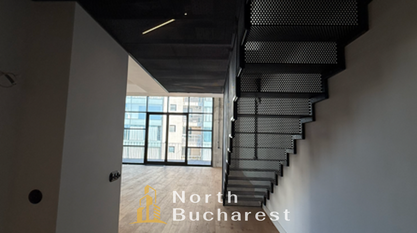 https://images.northbucharest.ro/rpcu75k3wL0CZXPiiQEIMUsYZ7oB8tjpwrYWpAra4kc/watermark:0.75:so:0:30:0.39/resize:fill:1460:816:1/gravity:ce/bG9jYWw6Ly8vZXN0YXRlL2xyL2ZkNzVlMGY5LWJiM2YtNDMxNC04NDgzLTczMzljODc1NGU2OC5wbmc