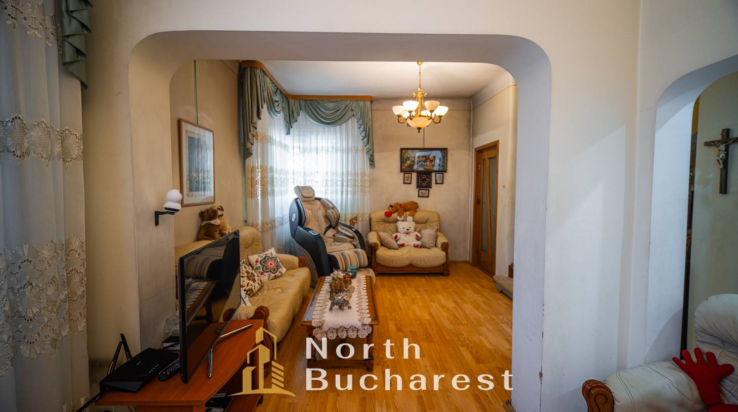 https://images.northbucharest.ro/sStIDVq0ix52kTqEZdmfcv56aDFvCvRp6N0eI0w0ly8/watermark:0.75:so:0:30:0.39/resize:fill:1460:816:1/gravity:ce/bG9jYWw6Ly8vZXN0YXRlL2xyLzU2MDEyY2YwLTZhYTQtNGI0Yy1iMGNmLWNjOGMxMmFlYzRiNy5qcGVn