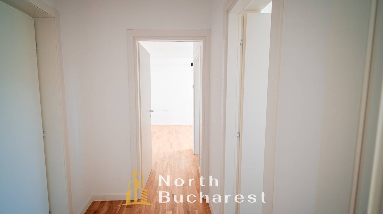 https://images.northbucharest.ro/snlz4gfY88mSaJS22FvKwF1JnMXBKj3L8wyi8mcz7BE/watermark:0.75:so:0:30:0.39/resize:fill:1460:816:1/gravity:ce/bG9jYWw6Ly8vZXN0YXRlL2xyLzM2NTA0ODZiLTNmZWYtNDVjMC1hN2YyLTI0OWY2MGVjNGQwOS5qcGVn