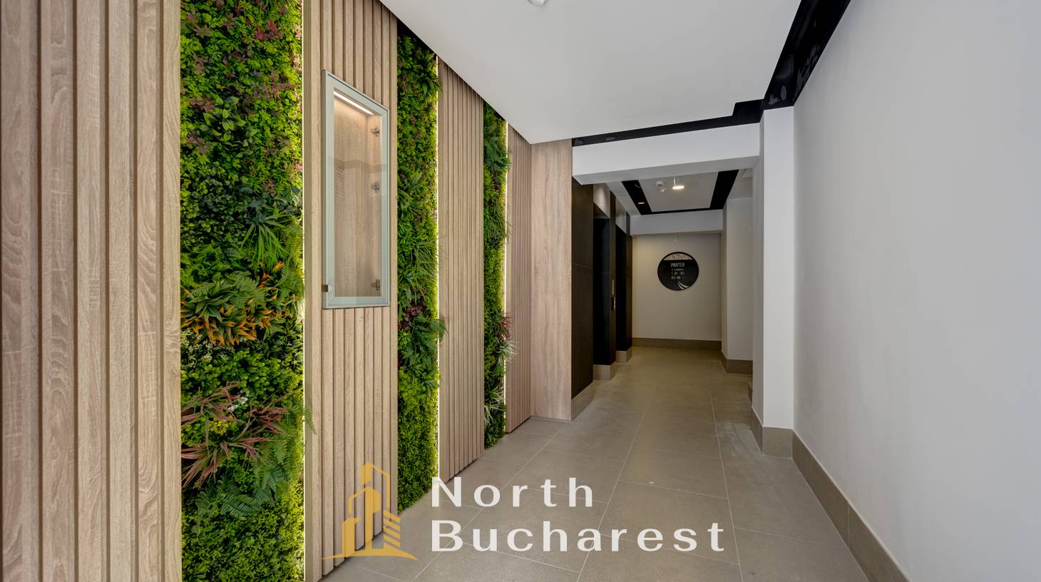 https://images.northbucharest.ro/tq6q-pM0FUsdvp7Y2qaA-C5kplh1uzeLUbJE3T-uVaQ/watermark:0.75:so:0:30:0.39/resize:fill:1460:816:1/gravity:ce/bG9jYWw6Ly8vZXN0YXRlL2xyLzYxMmQ5ODJkLTdjNjUtNGQwYy04Zjk5LTEyNzBiOTljNGY2NC5qcGVn