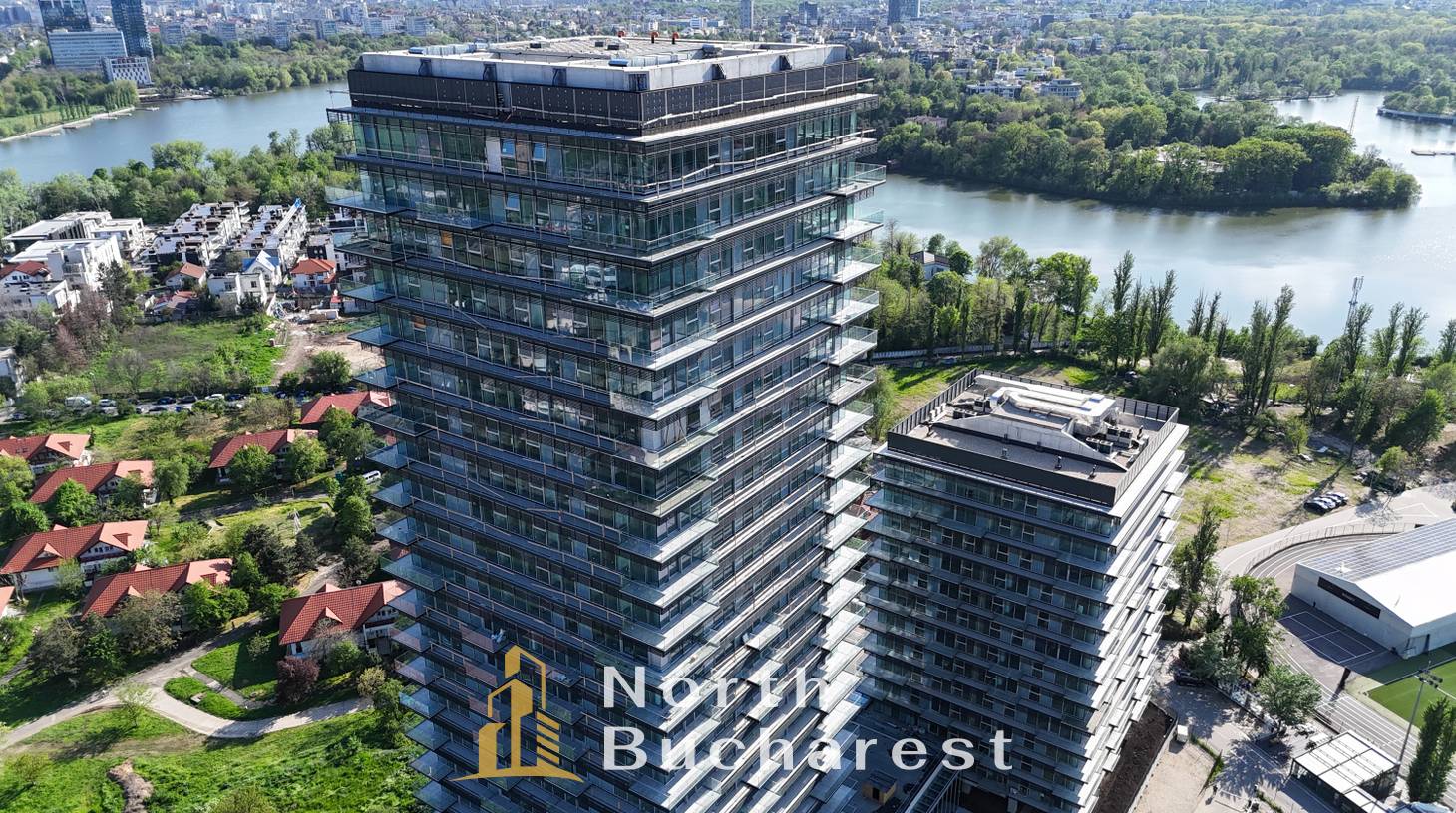 https://images.northbucharest.ro/uCVWISEc3NJjrdevMxtUmUIqKHRuptjEi_HgebiTehY/watermark:0.75:so:0:30:0.39/resize:fill:1460:816:1/gravity:ce/bG9jYWw6Ly8vZXN0YXRlL2xyL2ZmZTg3Y2YzLWRiYjMtNGQ3MS05OWZiLTMxN2EwMjJhMTQ4YS5qcGVn