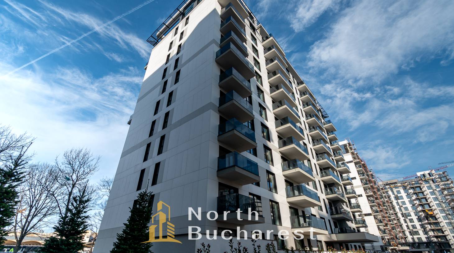 https://images.northbucharest.ro/uY7DCFPqrF18g9DhBbqXpx_S3X60PE88APi2ncAHmRk/watermark:0.75:so:0:30:0.39/resize:fill:1460:816:1/gravity:ce/bG9jYWw6Ly8vZXN0YXRlL2xyLzg1YjA5NGMxLWVhNDktNDRlMy04YjkwLWNhMDA1NmFjMjQ3Yi5qcGVn