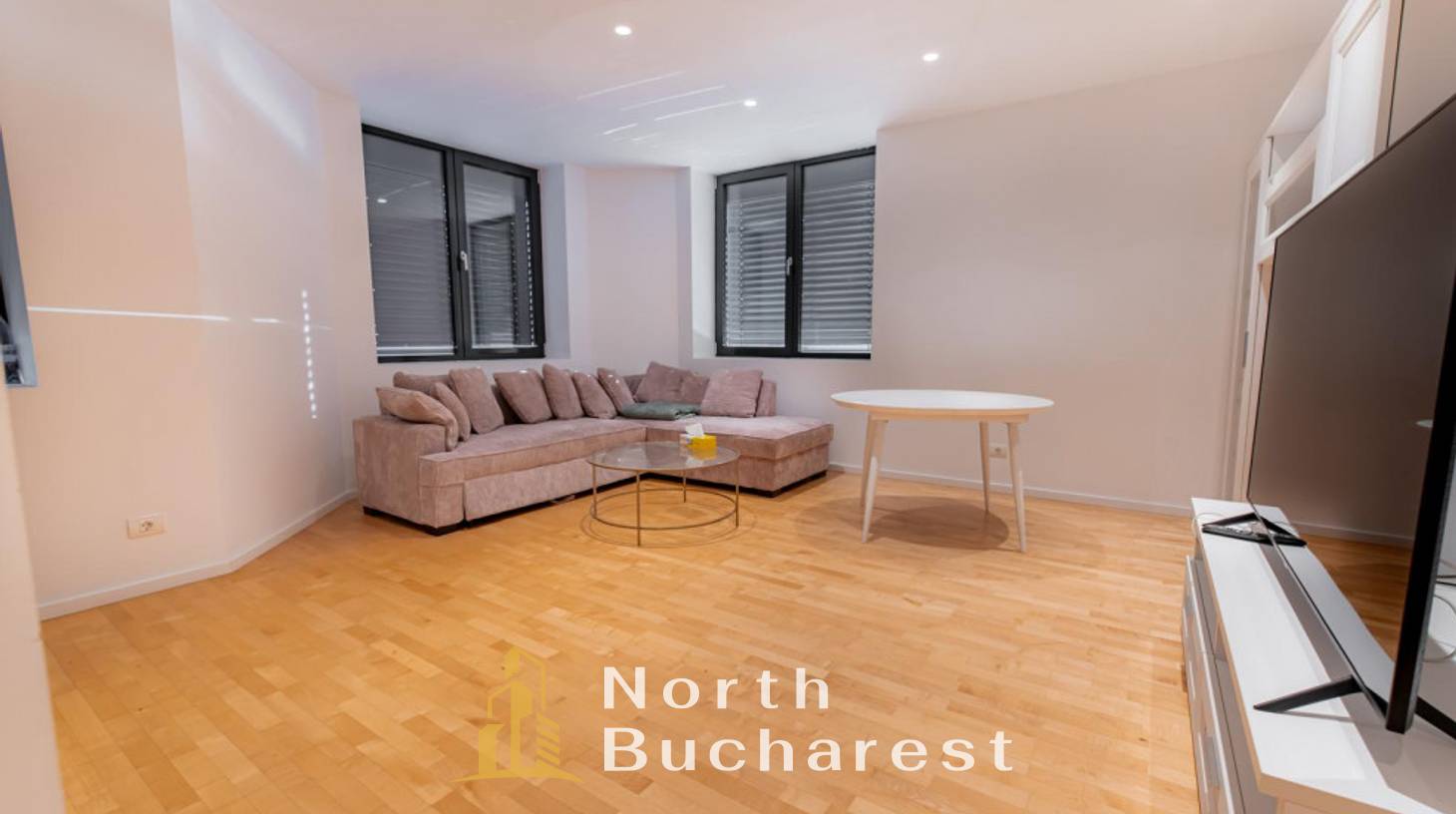 https://images.northbucharest.ro/ue4WEXTi490CVfS99Rhviu4QKT1pl2-UD5sOjBBsqiI/watermark:0.75:so:0:30:0.39/resize:fill:1460:816:1/gravity:ce/bG9jYWw6Ly8vZXN0YXRlL2xyL2ozbWNzazJ5azNkY3l5eS02NTVfOS5qcGc