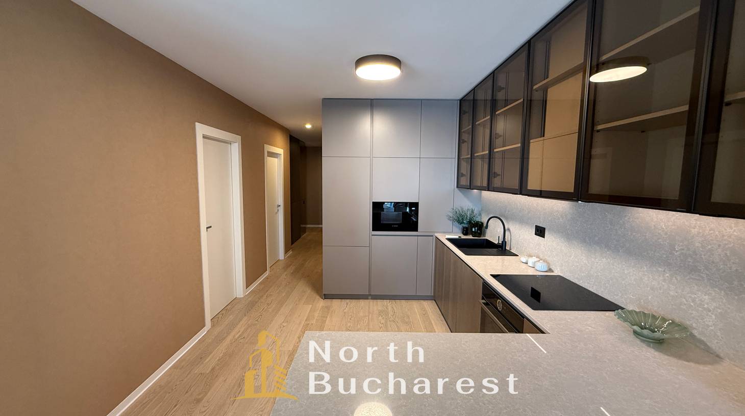 https://images.northbucharest.ro/v28WH7SoQLIi03FcixpjzZFQFwzWTZpJnmkXeYC7hGg/watermark:0.75:so:0:30:0.39/resize:fill:1460:816:1/gravity:ce/bG9jYWw6Ly8vZXN0YXRlL2xyLzQ2NGRjNDE1LWIyZGMtNGQxOS04ZDE4LWY1ZjY5YjY3ZTdkMi5qcGVn
