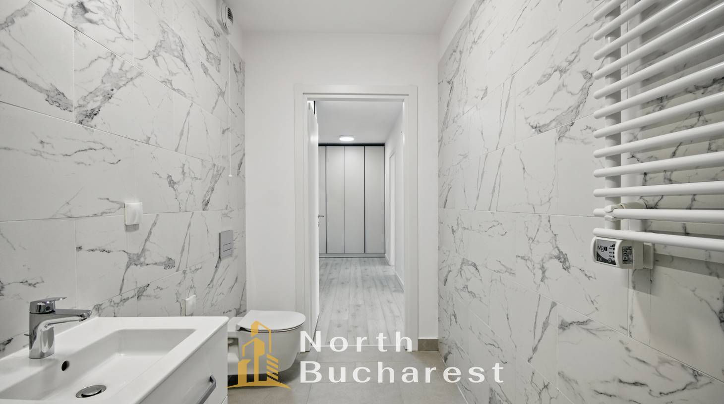 https://images.northbucharest.ro/vTIcFo9kqPoapB5qHau0m9eEOI7rEyzPcM4xG9Skz2w/watermark:0.75:so:0:30:0.39/resize:fill:1460:816:1/gravity:ce/bG9jYWw6Ly8vZXN0YXRlL2xyLzg3MzI2ZTVlLTRhOWUtNGMxZS05ZDQ4LTcxNjAyNWM4NzQ3NS5qcGVn