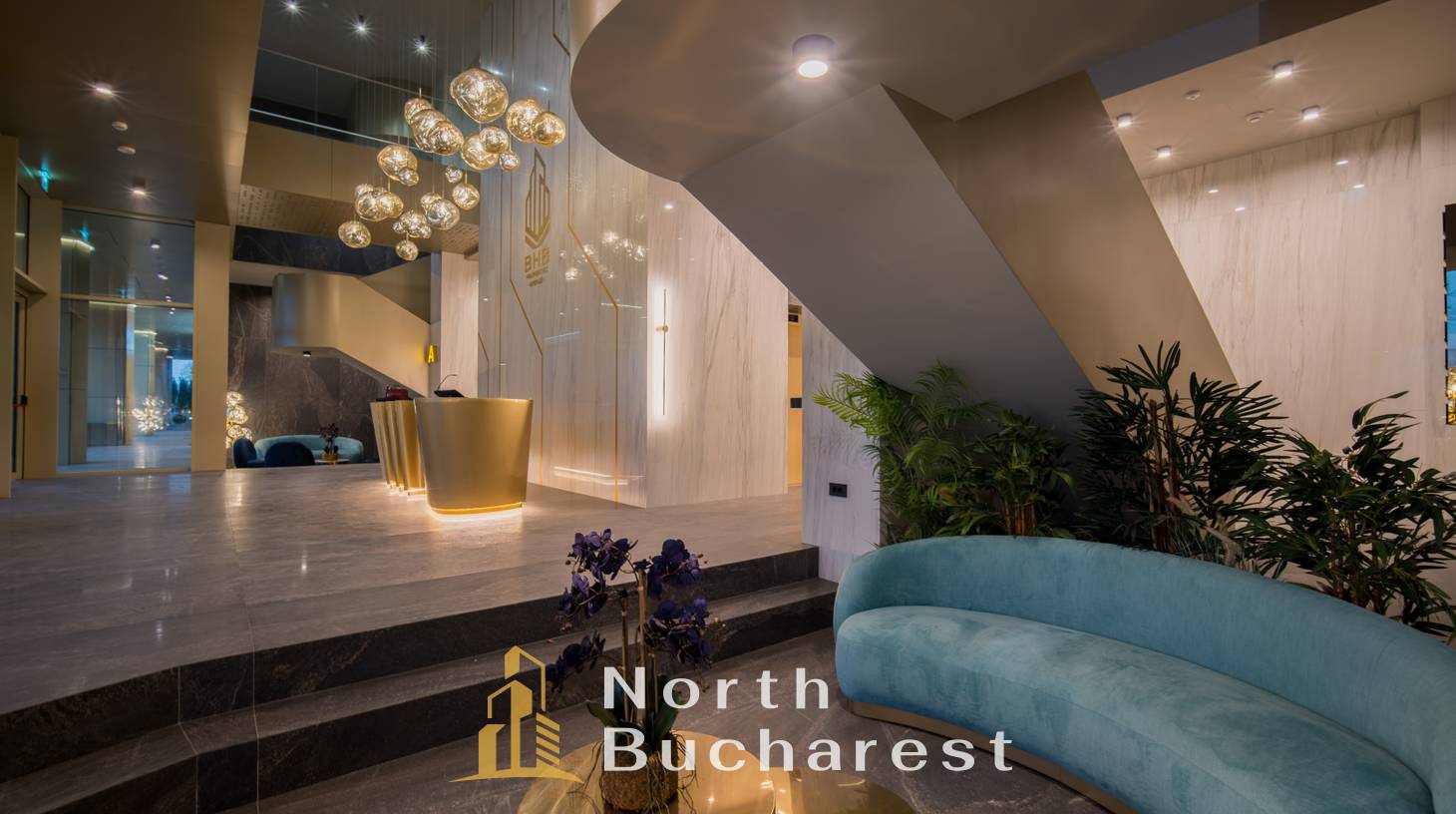 https://images.northbucharest.ro/vZb9CjFCLZfQ43VN5aQFT0YVHnZew0fzDA2N9SSBAuc/watermark:0.75:so:0:30:0.39/resize:fill:1460:816:1/gravity:ce/bG9jYWw6Ly8vZXN0YXRlL2xyLzlhMjU5OTQ3LTdlOTQtNDcyMS1iYWFjLWIzZTAwY2E2ZjI1NS5qcGVn