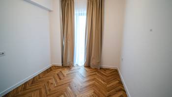 https://images.northbucharest.ro/vpxD_-L5vfIf2P_vBjYbw_PSoEYBTSsFM2ttCVNl3GE/resize:fill:350:198:1/gravity:ce/bG9jYWw6Ly8vZXN0YXRlL2xyLzViM2QyMmMwLWQ4YTAtNDM4MC1hMDMyLTYyZTg0ZGMwZWRlNy5qcGVn