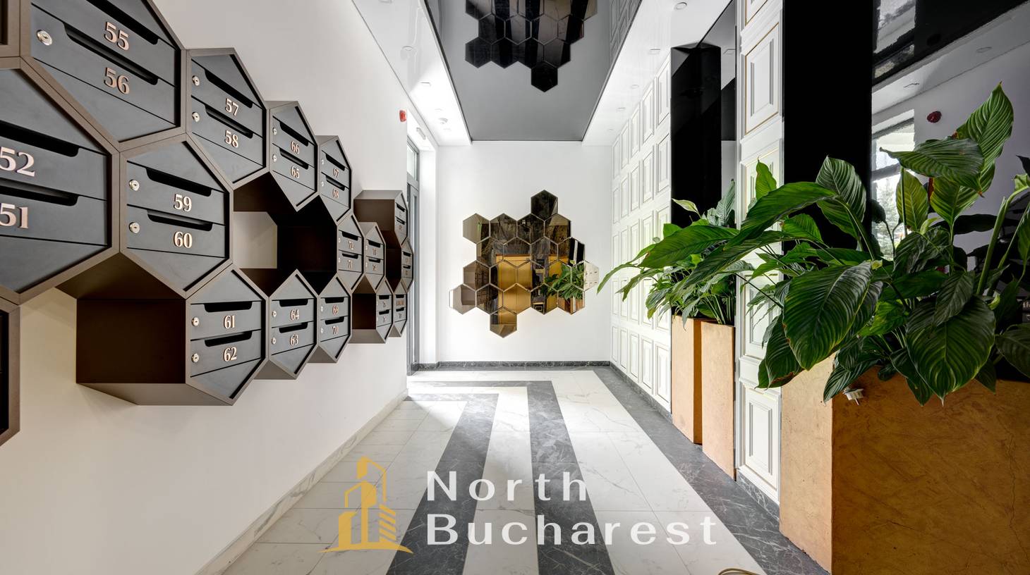 https://images.northbucharest.ro/wH6aEheAn204_CsmQrdOztYdZdYCx1Q6AjRvppGYvXw/watermark:0.75:so:0:30:0.39/resize:fill:1460:816:1/gravity:ce/bG9jYWw6Ly8vZXN0YXRlL2xyLzNhOWM1NzdiLTkzOTAtNDg1Ni1iZjIzLWQ1YWM3OWIyYzAyZC5qcGVn