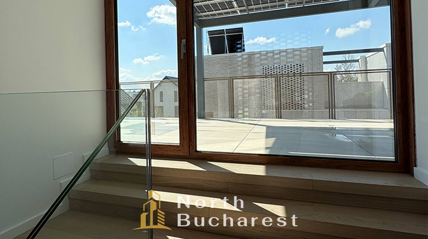 https://images.northbucharest.ro/wSw6yt2MKmLauqznl_-LUGcG1C9bBtcxsRVkcRdfQQY/watermark:0.75:so:0:30:0.39/resize:fill:1460:816:1/gravity:ce/bG9jYWw6Ly8vZXN0YXRlL2xyLzk2NTExY2I2LTlkNmItNGIxZC04ZGNjLWY0ZGM1NTE4Mjc4My5qcGVn