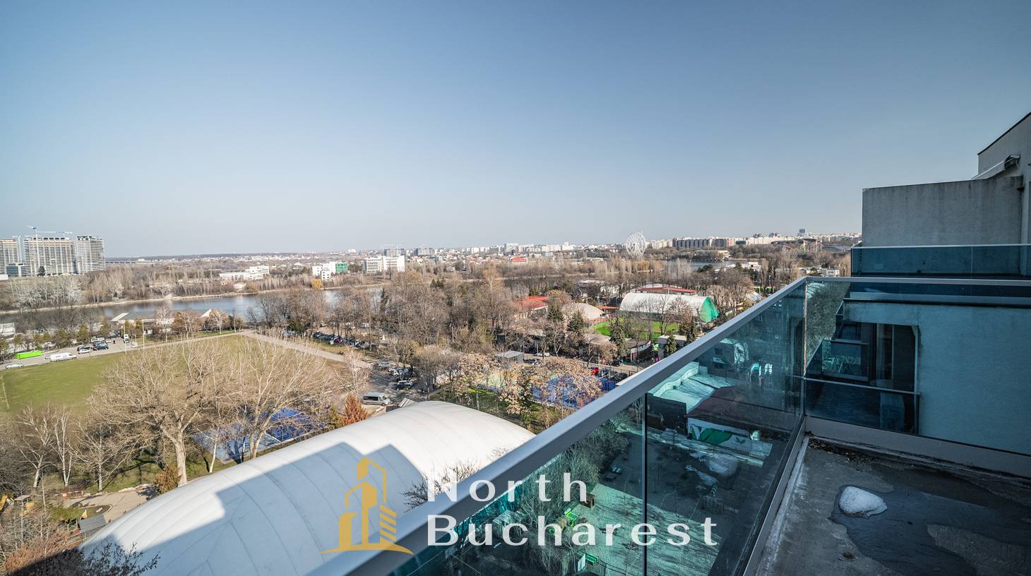 https://images.northbucharest.ro/xFSLFkztzHPvI6ZCVWxmB6l6THf6XIQ4t7tEOuagJBI/watermark:0.75:so:0:30:0.39/resize:fill:1460:816:1/gravity:ce/bG9jYWw6Ly8vZXN0YXRlL2xyLzFmN2FmOGMzLWZhNDgtNDYwZC1iZTJhLTBkOWVkY2ZmMjE1Ni5qcGVn