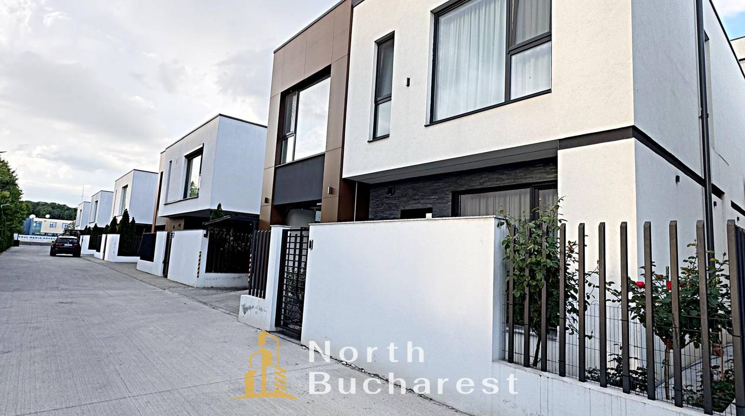 https://images.northbucharest.ro/xjU_ICksv4oYyAqZwCOdLmbBXrGfo-ycW7S_w3TqZmE/watermark:0.75:so:0:30:0.39/resize:fill:1460:816:1/gravity:ce/bG9jYWw6Ly8vZXN0YXRlL2xyL2ZjY2QyYzQ3LTEzZDAtNGQxZS1iODQ4LWVmY2E2MDJlMGRiYi5qcGVn