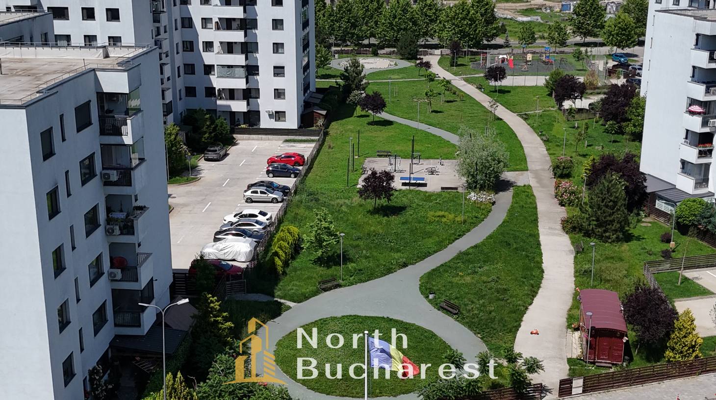 https://images.northbucharest.ro/xoOSksGL7Mvf_t1k8VFt__E2wxYgMhuH4lwQN-udIjQ/watermark:0.75:so:0:30:0.39/resize:fill:1460:816:1/gravity:ce/bG9jYWw6Ly8vZXN0YXRlL2xyLzBjZWVjZDYyLTI1ZWEtNGI3ZS1iNDgyLWM3MzMxOWFiNWQ0ZC5qcGVn