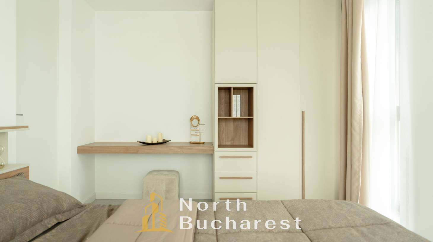 https://images.northbucharest.ro/y1E7r9pXzhv1AsuNCN_DPeiI3v9mDIjuxPL1dDnTys4/watermark:0.75:so:0:30:0.39/resize:fill:1460:816:1/gravity:ce/bG9jYWw6Ly8vZXN0YXRlL2xyLzNmODhmNDk3LWQwMTItNGFmYy1iMzU5LWMzMjNiZGQwMzI0Zi5qcGVn