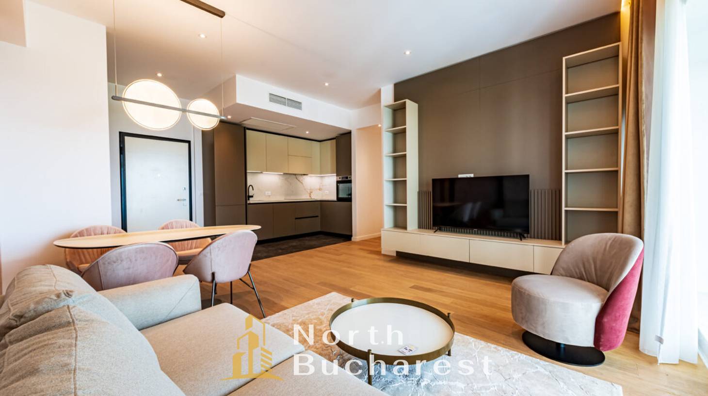 https://images.northbucharest.ro/y8sHNo4GNolnZxjzeWhnjUbvItFvZgC1vuit0Snqt70/watermark:0.75:so:0:30:0.39/resize:fill:1460:816:1/gravity:ce/bG9jYWw6Ly8vZXN0YXRlL2xyLzMzYjNmZDZjLTlmZTktNDhmNC1iZjJhLTU2NjY0ZDhjMjgzZi5qcGVn