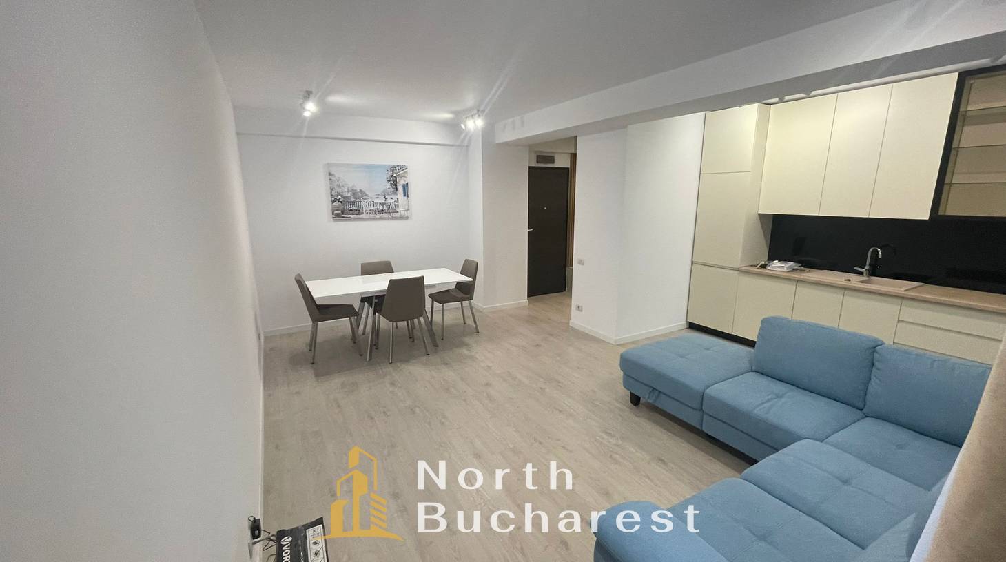 https://images.northbucharest.ro/yAvYCAf4E2jiuOm1Xjrok7dwbGY6WA8MnuZVjZqnluQ/watermark:0.75:so:0:30:0.39/resize:fill:1460:816:1/gravity:ce/bG9jYWw6Ly8vZXN0YXRlL2xyLzlmZDEwNThkLTA4NzQtNDNlYS04YjkxLTkzNGRhOGJkM2ViNS5qcGVn