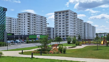 https://images.northbucharest.ro/ySyY8Sq54eb5-KAkLCuSXprAURRHBDdoHw4T-pT7Sfs/resize:fill:350:198:1/gravity:ce/bG9jYWw6Ly8vZXN0YXRlL2xyL2E0N2E1ZTA0LTljMTgtNGIyNS1iMzFkLTM3MWE0ZWQ5YjY5Ny5qcGVn