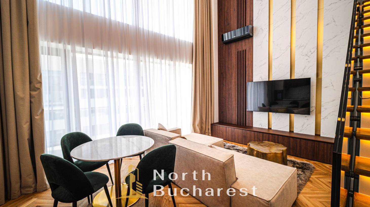 https://images.northbucharest.ro/zHzHuYEnBlRhCF5SLpRd6zHonZQlDViwYMDw2fxPBjs/watermark:0.75:so:0:30:0.39/resize:fill:1460:816:1/gravity:ce/bG9jYWw6Ly8vZXN0YXRlL2xyL2EyNmYxNmVlLTExMGYtNGUwOS05MmU3LThkOTcwNzRjZWE4Yy5qcGVn