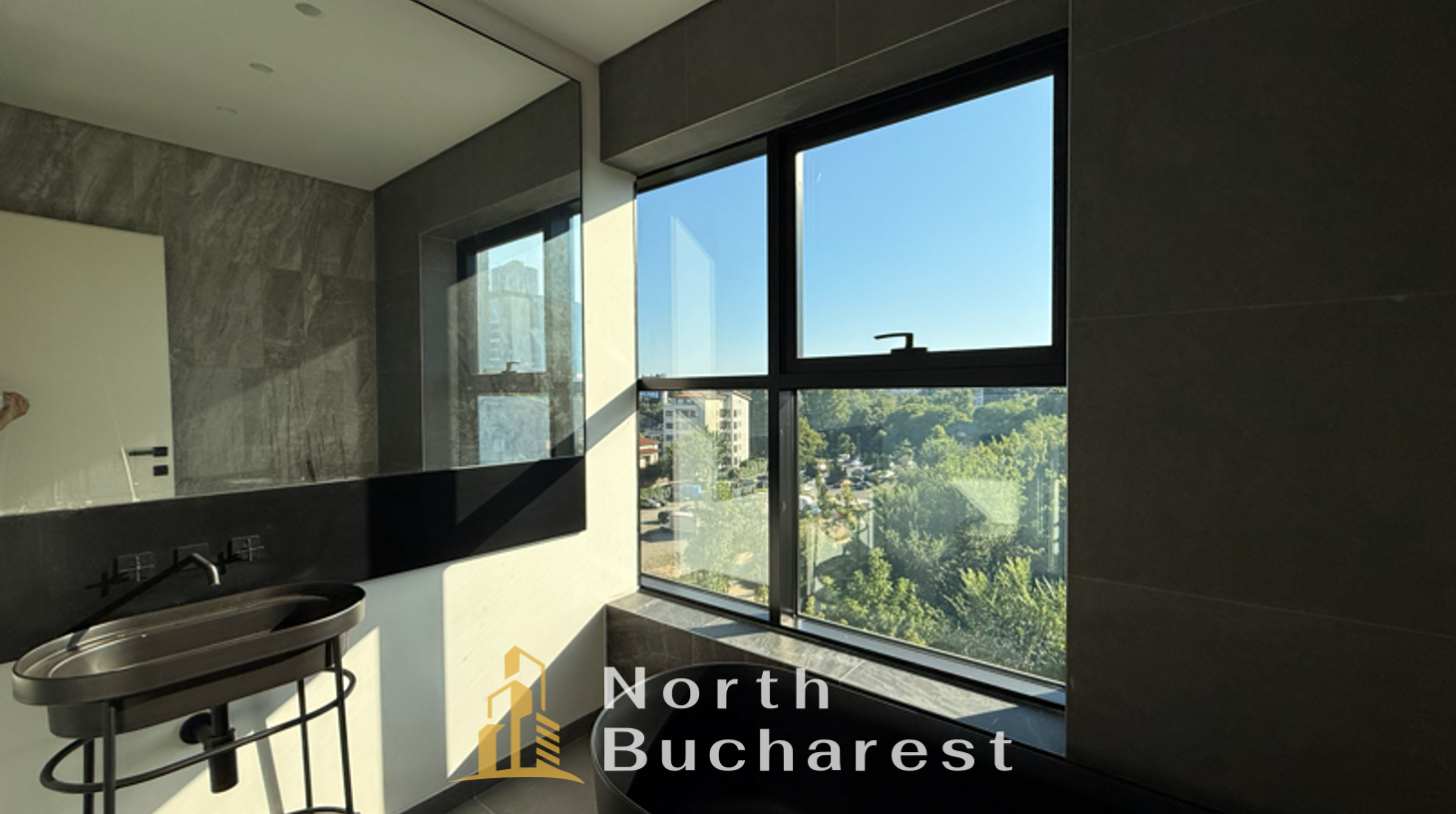 https://images.northbucharest.ro/zUb-WoT-OZsZ-eqKr7X1O5dXOved1fJ3gu0BVtlJaE0/watermark:0.75:so:0:30:0.39/resize:fill:1460:816:1/gravity:ce/bG9jYWw6Ly8vZXN0YXRlL2xyLzUwZjY2MGI1LTdhYmEtNDQ2YS05MTU1LWE0YWQ4YjVjMmEzYy5wbmc