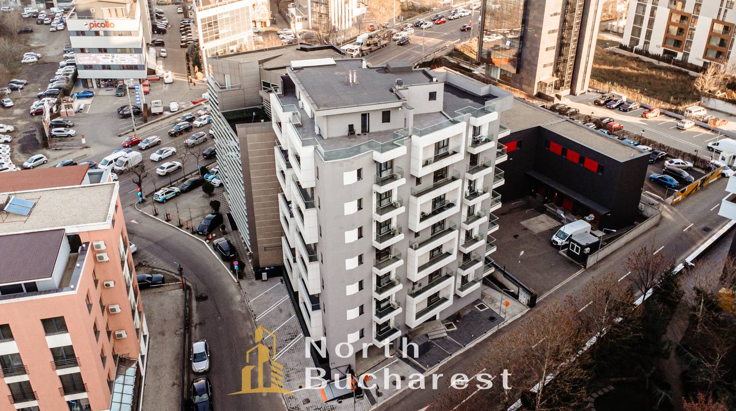 https://images.northbucharest.ro/zaDyENmoa9yHVxX7Lt2p05RBBFyVy4kuq7w377Ow4Uk/watermark:0.75:so:0:30:0.39/resize:fill:1460:816:1/gravity:ce/bG9jYWw6Ly8vZXN0YXRlL2xyLzgzMjk5NWVkLTNjN2UtNDIzYy1hYTc4LTFkYzg4MTlmZWMzNy5qcGVn